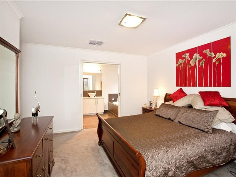 22 Springwater Drive, Lara VIC 3212