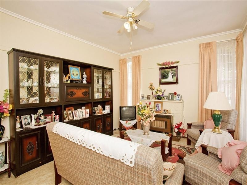 1 Spruhan Avenue, Norlane VIC 3214