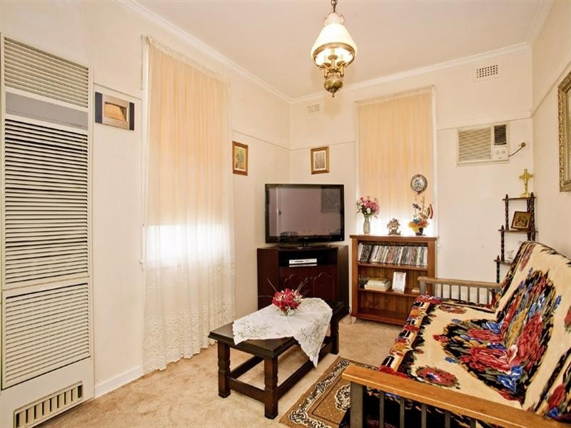 1 Spruhan Avenue, Norlane VIC 3214