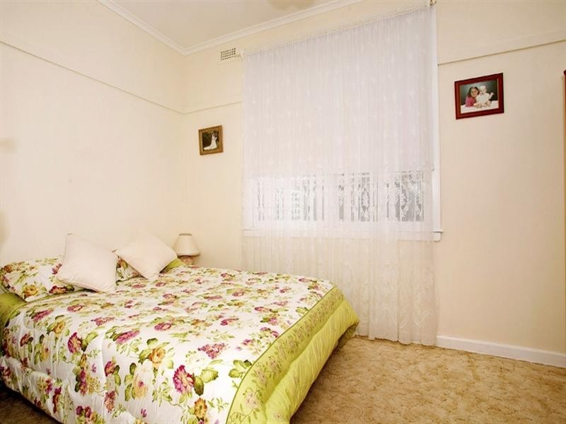 1 Spruhan Avenue, Norlane VIC 3214