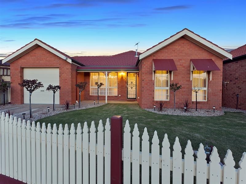 23 Blackbird Circuit, Lara VIC 3212