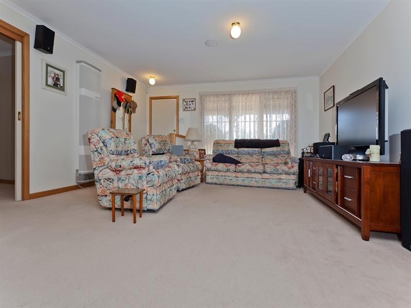 23 Blackbird Circuit, Lara VIC 3212