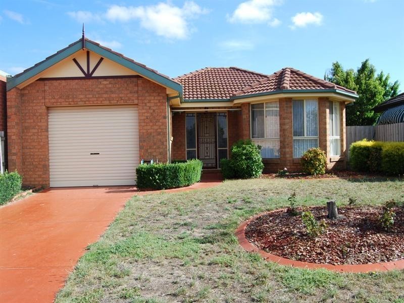 13 Stefan Court, Lara VIC 3212