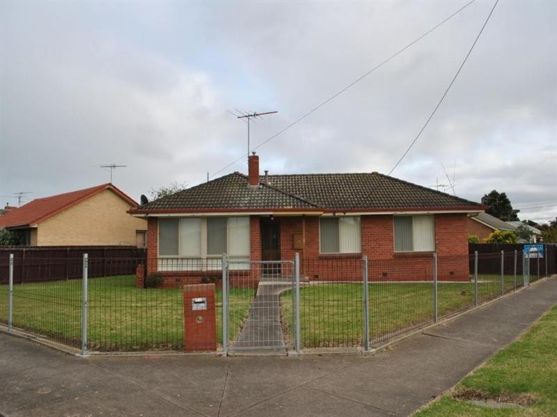 2 Wyoming Avenue, Corio VIC 3214