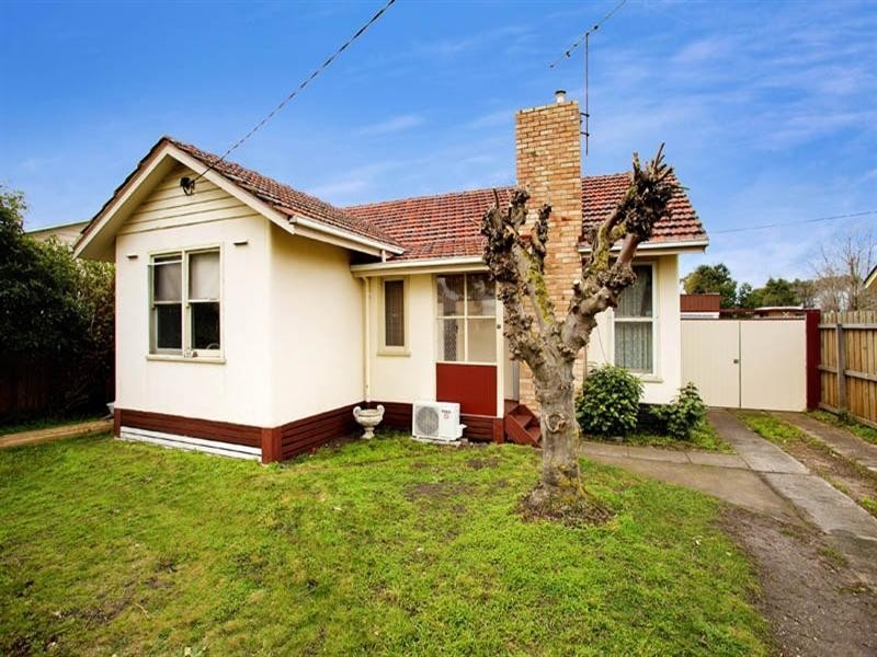 10 Tallis Street, Norlane VIC 3214