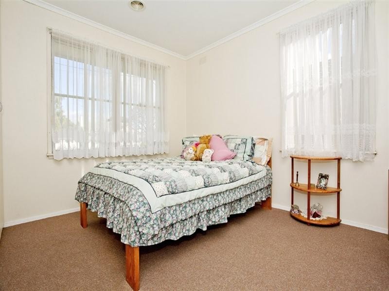 30 Granault Parade, Corio VIC 3214