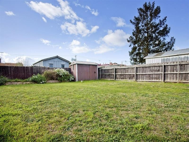 30 Granault Parade, Corio VIC 3214