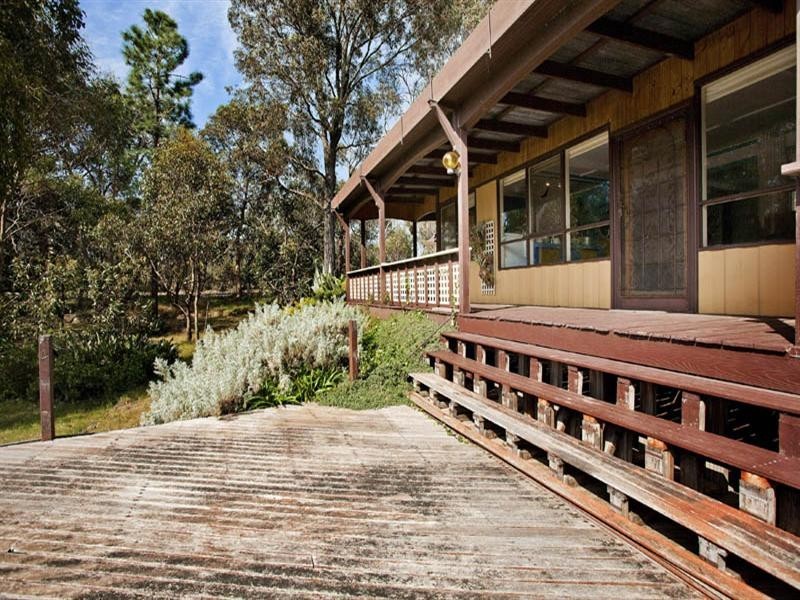 295 Demotts Road, Anakie VIC 3221