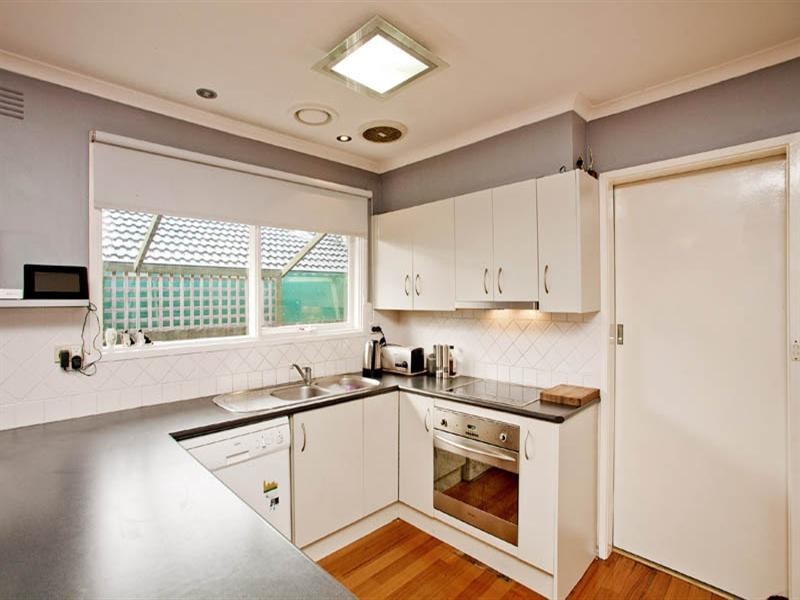 10 Lorikeet Lane, Lara VIC 3212