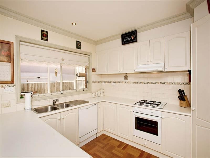 32 Bates Road, Lara VIC 3212