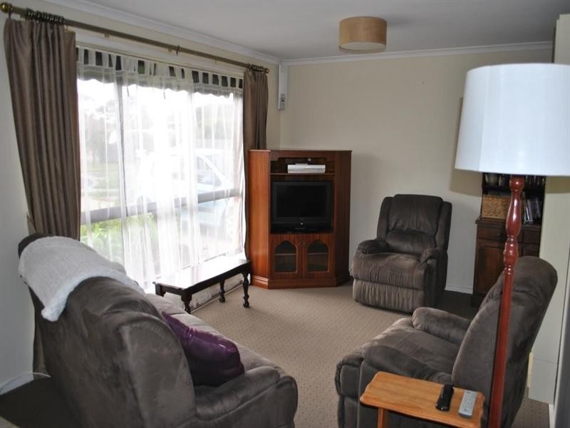 10 Vickers Court, Corio VIC 3214