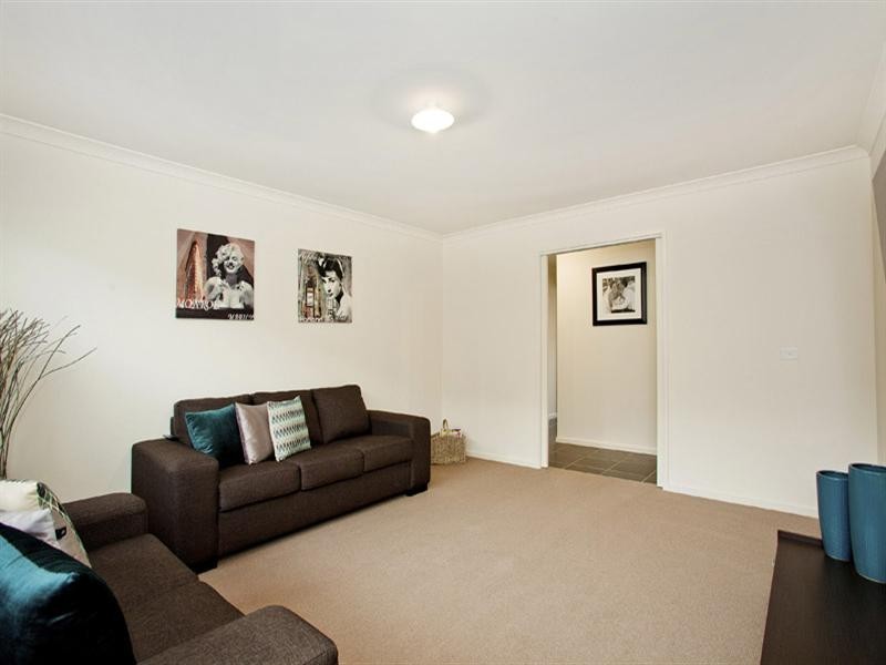 11 Moorhen Drive, Lara VIC 3212