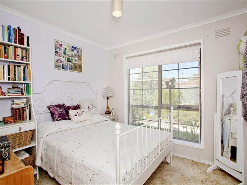 7 Martain Avenue, Lara VIC 3212