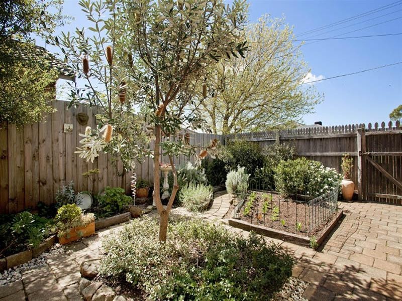 7 Martain Avenue, Lara VIC 3212