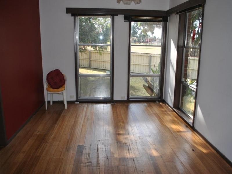 16 Gambier Grove, Corio VIC 3214