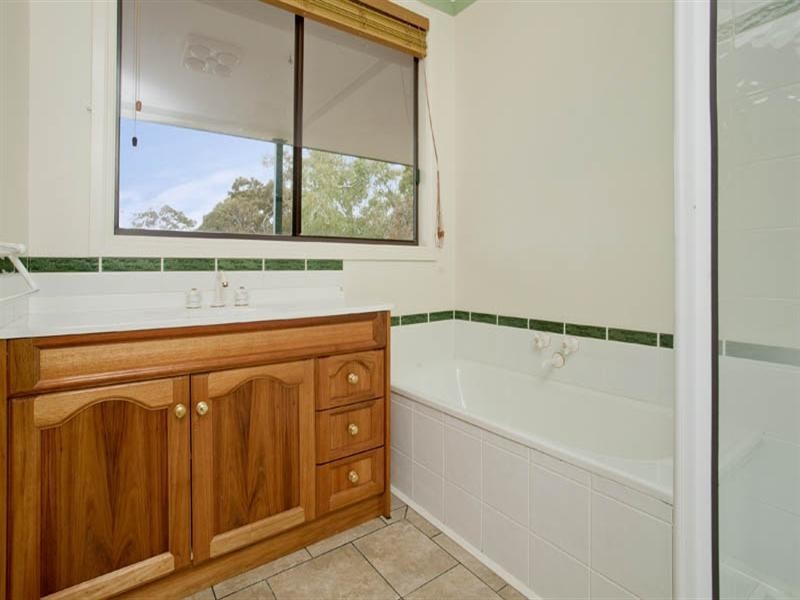 140 Butchers Road, Anakie VIC 3221