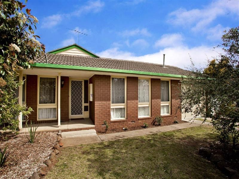 22 Sheeran Crescent, Lara VIC 3212