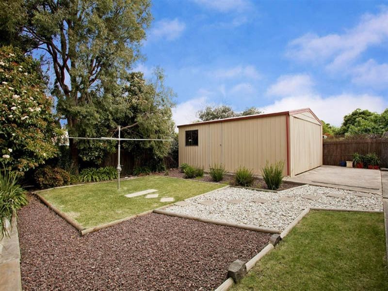 22 Sheeran Crescent, Lara VIC 3212