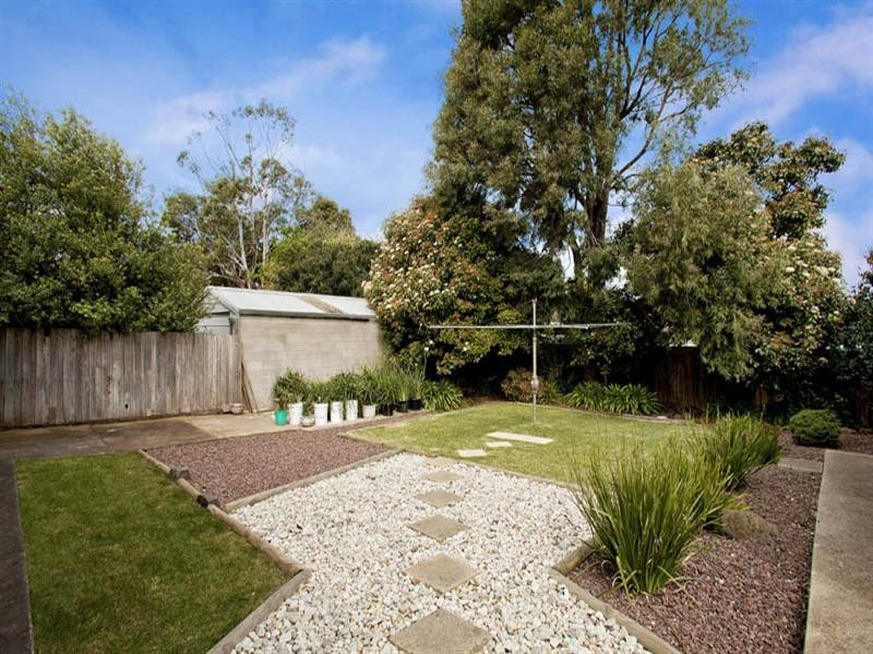 22 Sheeran Crescent, Lara VIC 3212