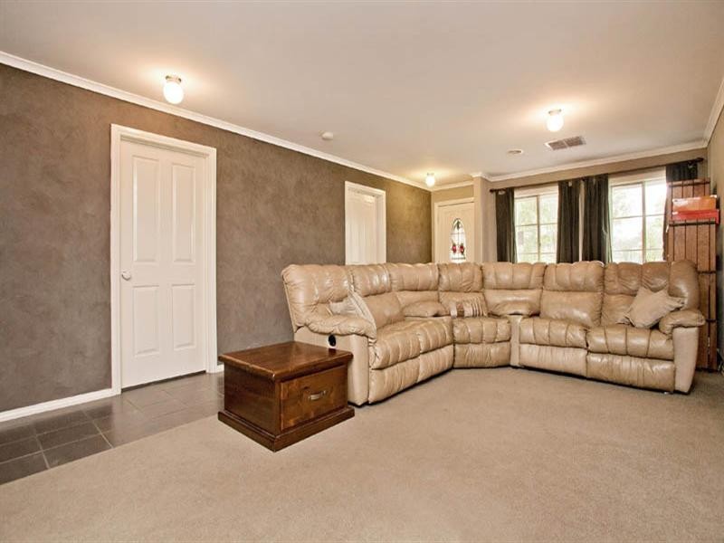 99 Rennie Street, Lara VIC 3212