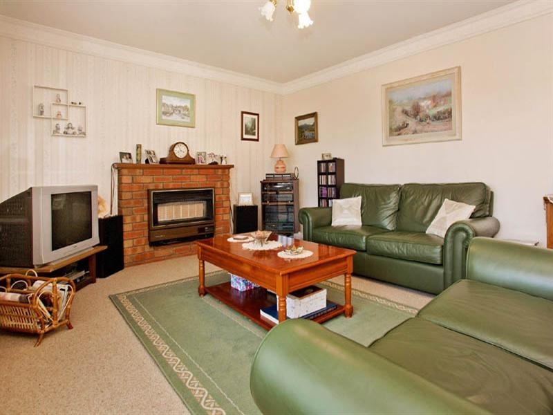 36 Benjamin Drive, Lara VIC 3212