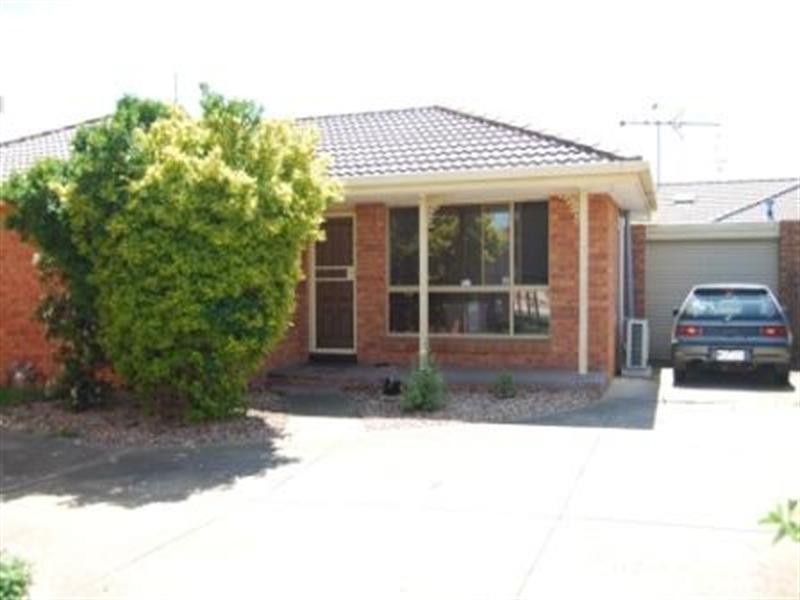 2/174 Purnell Road, Corio VIC 3214