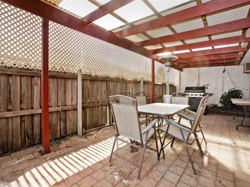 32 Henderson Drive, Lara VIC 3212