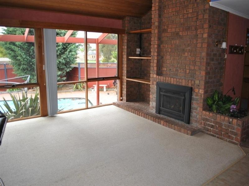 24 Bridge Street, Lara VIC 3212