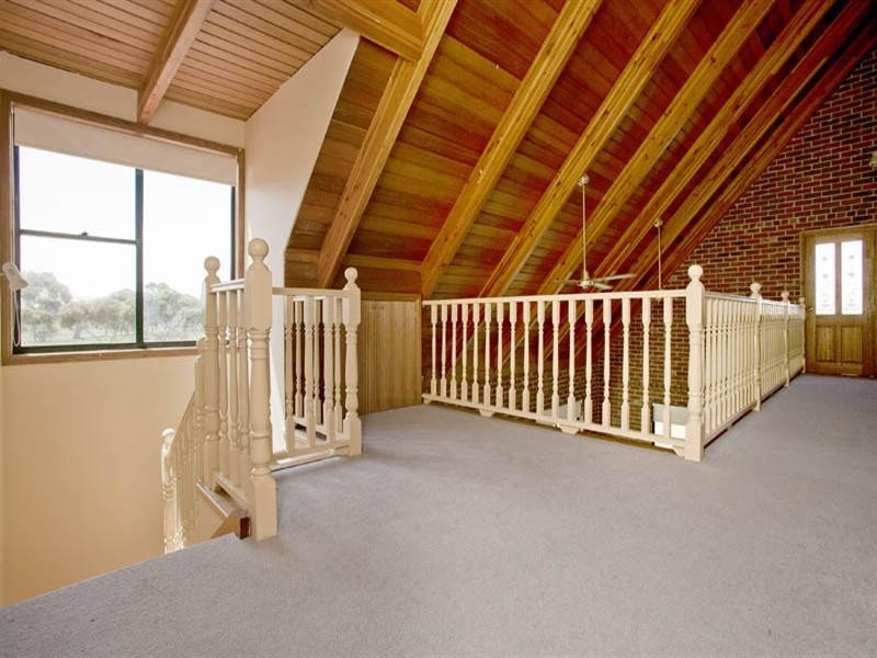 500 Forest Road North, Lara VIC 3212