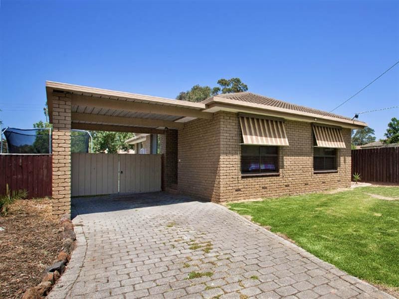 16 Swan Street, Lara VIC 3212