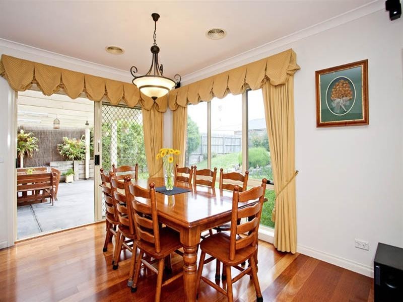 45 Lakeside Boulevard, Lara VIC 3212