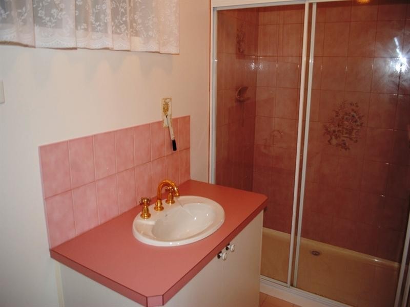 1 Dunwinnie Court, Hamlyn Heights VIC 3215