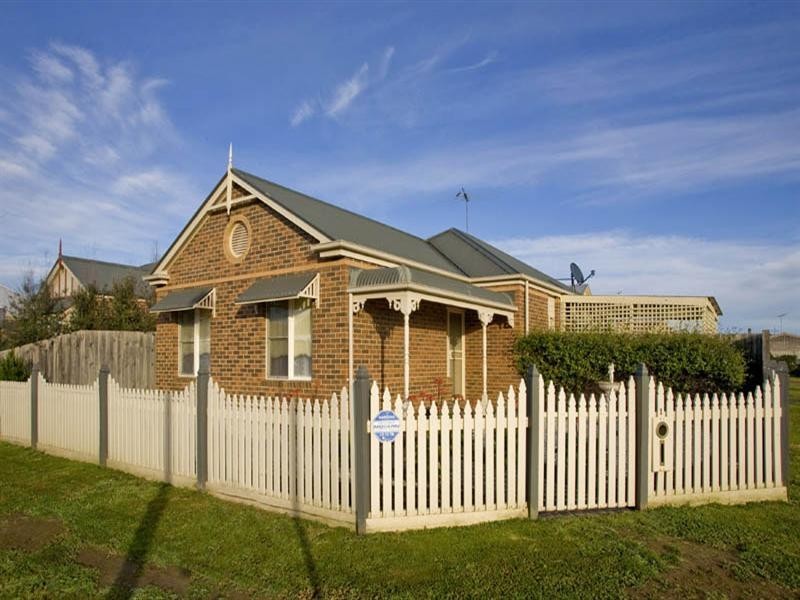 1 Victor Place, Lara VIC 3212