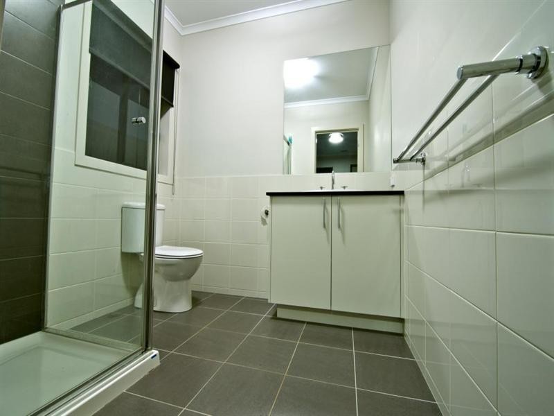 28 Moorhen Drive, Lara VIC 3212