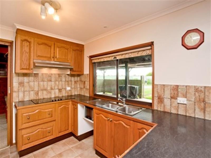 85 Bates Road, Little River VIC 3211