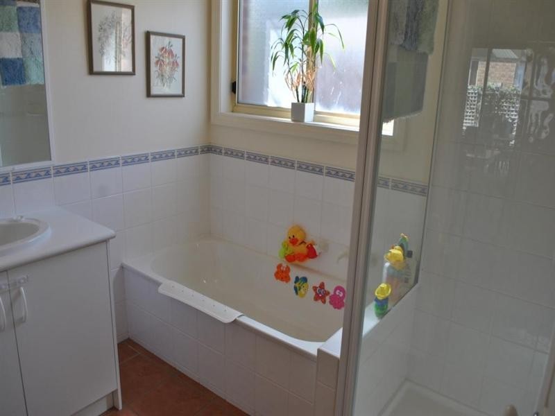 3 Redleaf Close, Lara VIC 3212