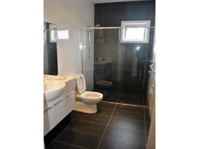 15 Roberts Road, Belmont VIC 3216