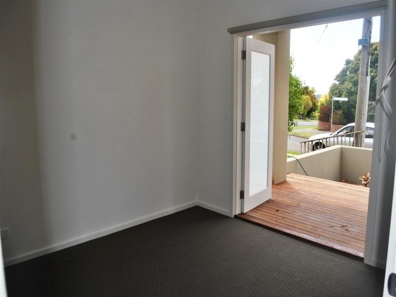 15 Roberts Road, Belmont VIC 3216