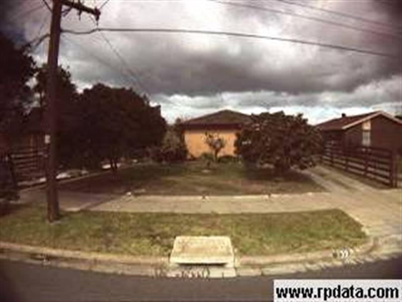 39 Carmarthen Drive, Corio VIC 3214