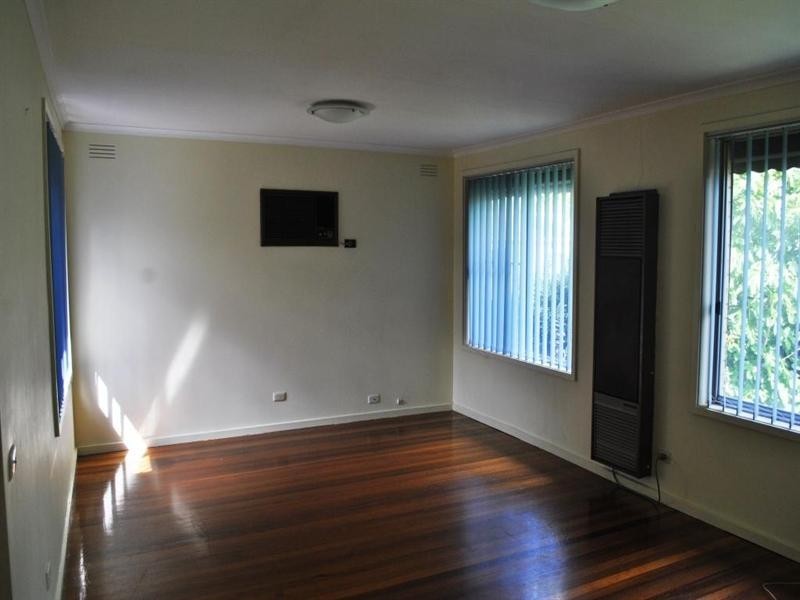 39 Carmarthen Drive, Corio VIC 3214