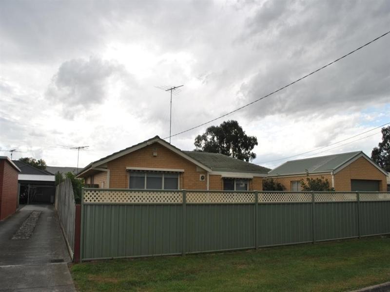 21 Lime Crescent, Lara VIC 3212