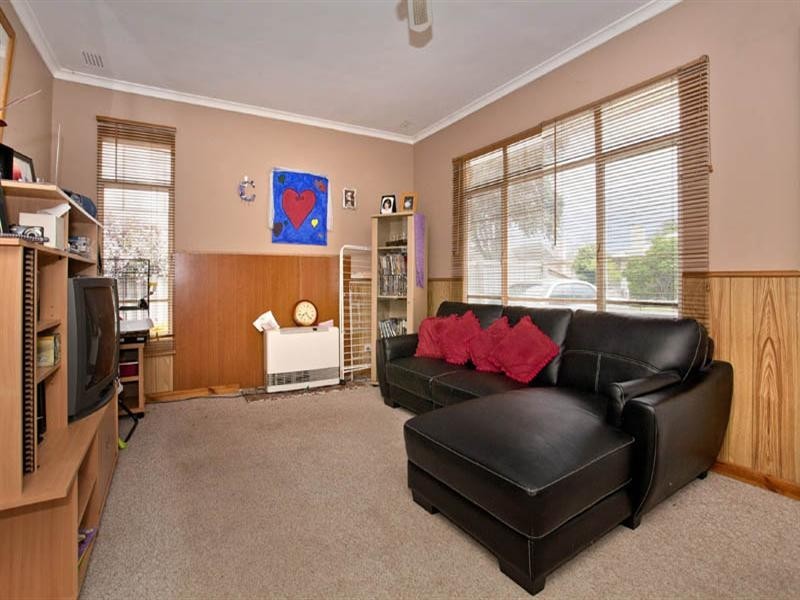 3 Fronsac Avenue, Corio VIC 3214