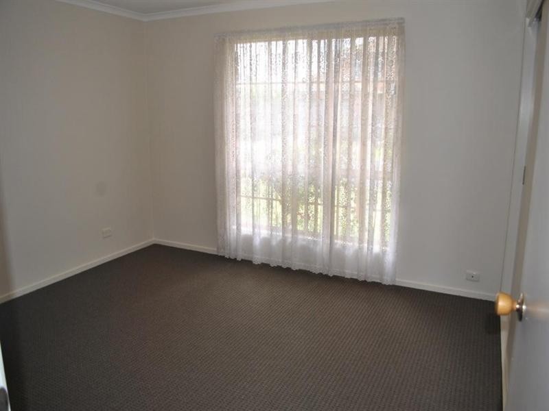 1/24 Stefan Court, Lara VIC 3212