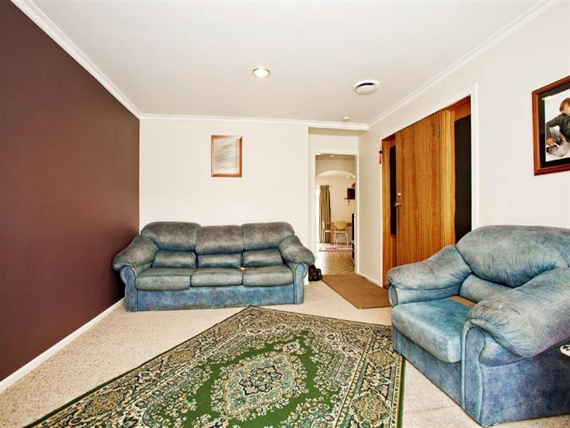 34 Brunel Close, Lara VIC 3212