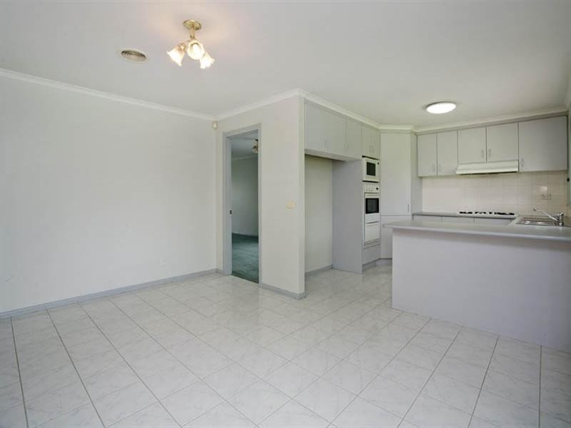 12 Egret Court, Lara VIC 3212