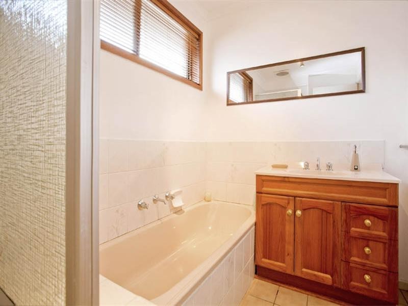 1 Glendye Court, Corio VIC 3214