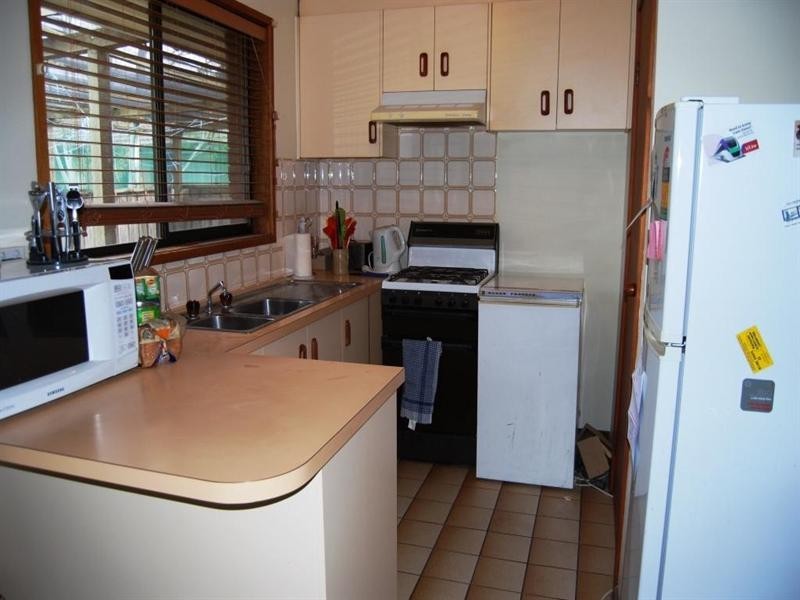 3/28 McClelland Avenue, Lara VIC 3212