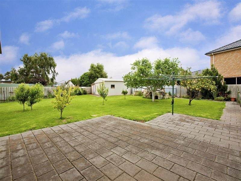 6 Christensen Court, Lara VIC 3212