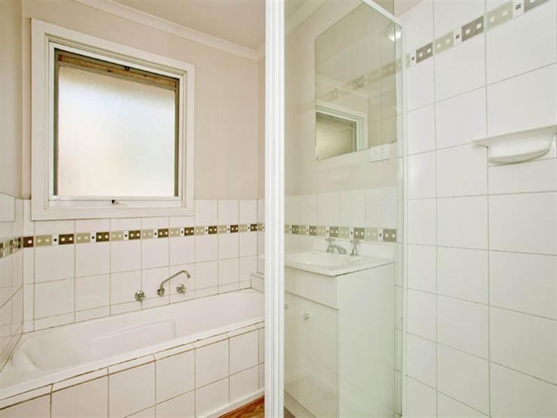 1 Peck Court, Lara VIC 3212