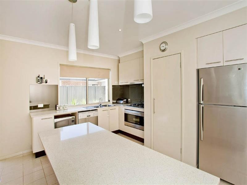 20 Barbara Drive, Lara VIC 3212